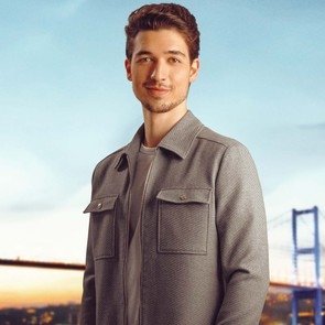 Demirhan Demircioğlu  – Kimdir