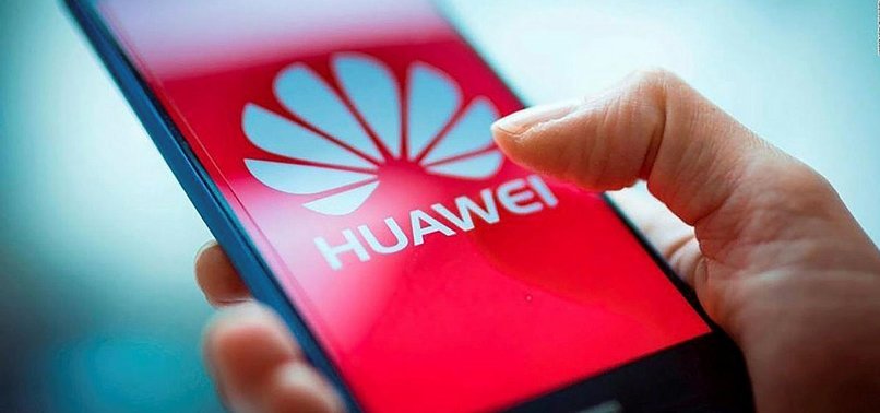 HUAWEI LAUNCHES OWN OPERATING SYSTEM TO RIVAL ANDROID
