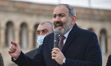 Armenian military maintains call for premier to resign