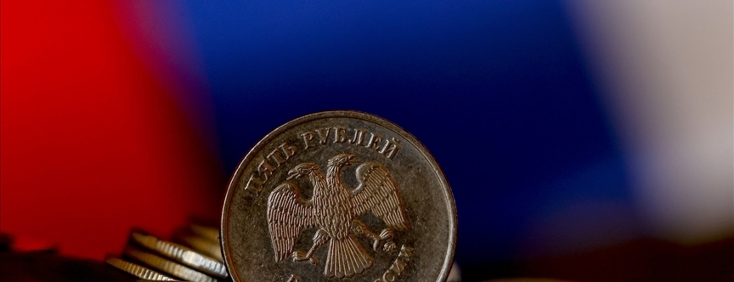 Rusya’da bütçe açığı artan harcamalarla 4,2 trilyon rubleye çıktı