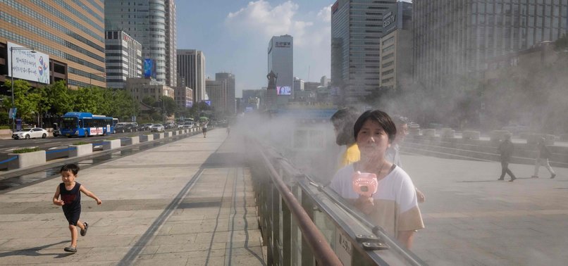 SOUTH KOREA BREAKS TEMPERATURE RECORDS