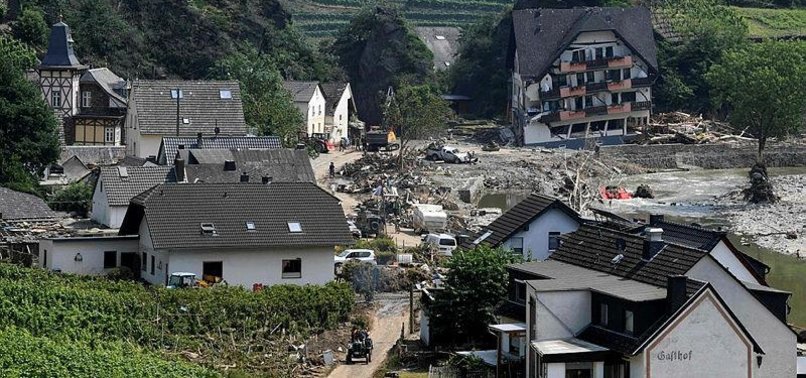RESIDENTS OF FLOOD-HIT GERMAN TOWNS TELL OF SHORT LEAD TIME