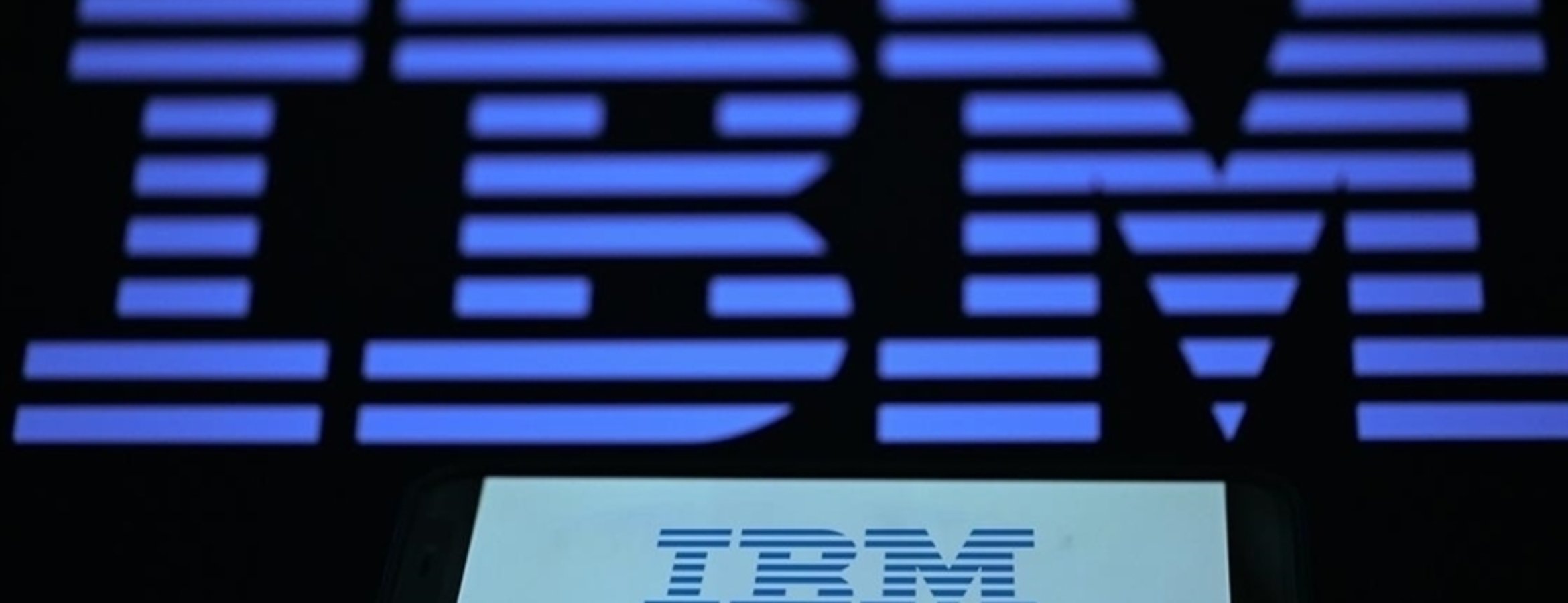 IBM’in geliri üçüncü çeyrekte arttı