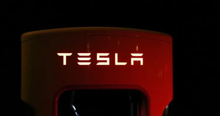 Tesla dördüncü çeyrekte beklentileri karşılayamadı