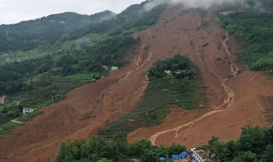 Landslides kill 2 in China, 2 others missing