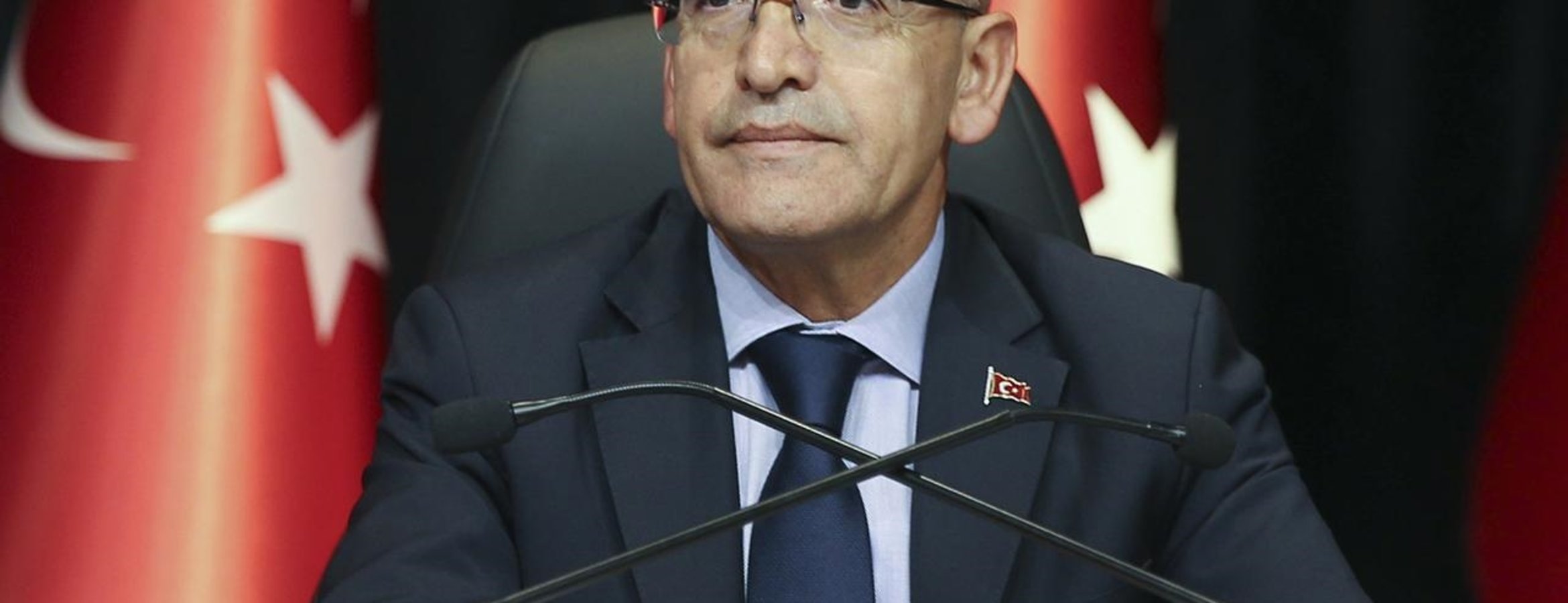 Bakan Şimşek: Harcamaları mümkün olduğu ölçüde kontrol edecek ve kesintiye gideceğiz