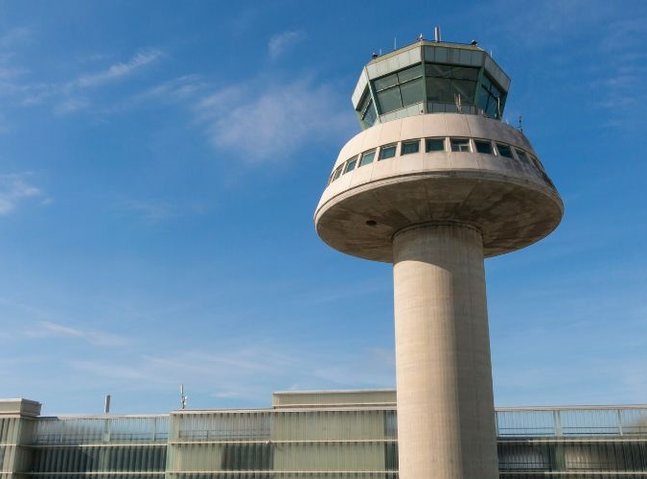 Air traffic controllers' strike in Spain begins