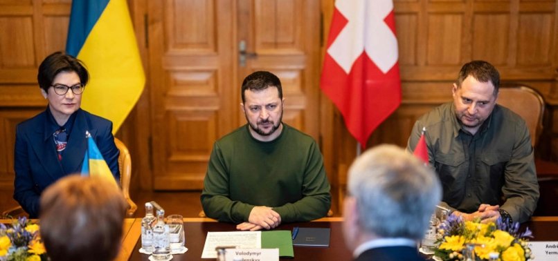 SWITZERLAND WILL SUPPORT UKRAINES PEACE PROCESS: PRESIDENT