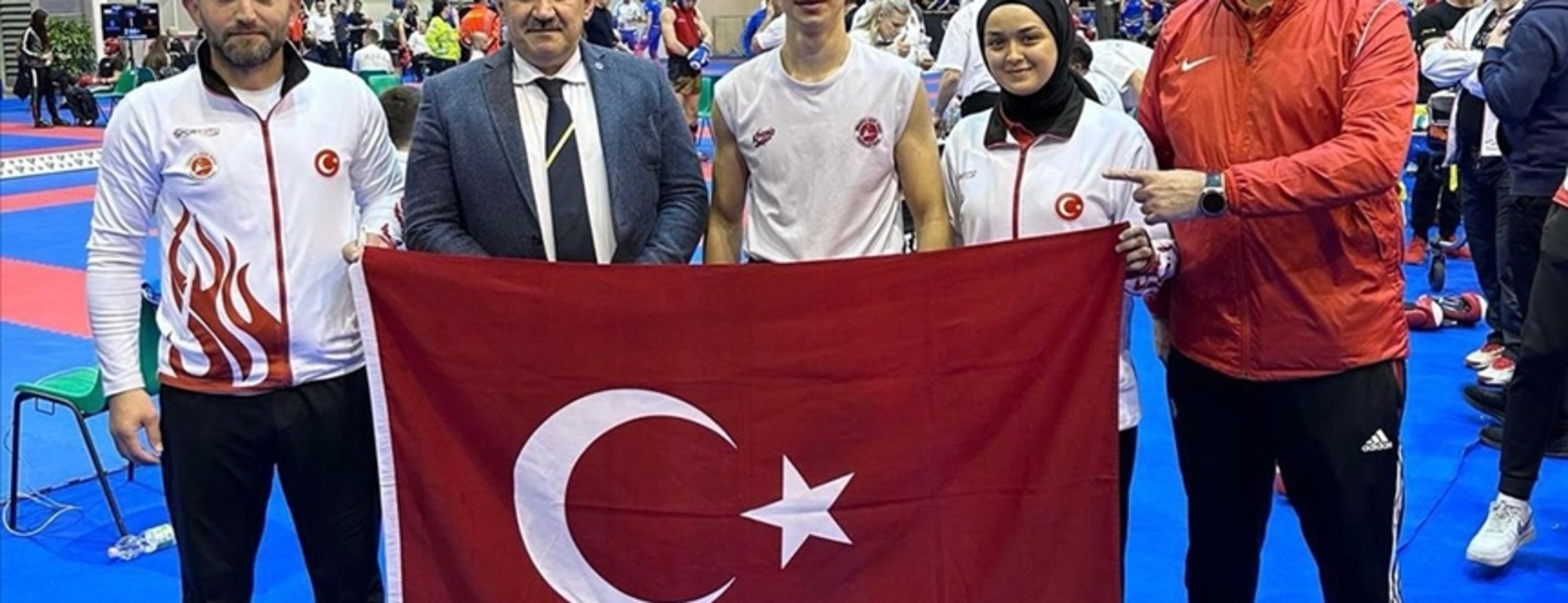 Milli kick boksçular İtalya’da 14 madalya kazandı