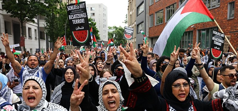 Thousands of pro-Palestine protesters demonstrate in Berlin on Nakba Day