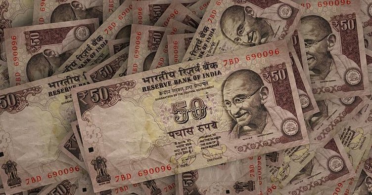 Hindistan rupisinde tarihi düşüş!