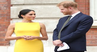 Prens Harry ve Meghan Markle Instagramda!