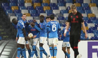Napoli, Sociedad, Molde, Alkmaar reach knockout stage in EL