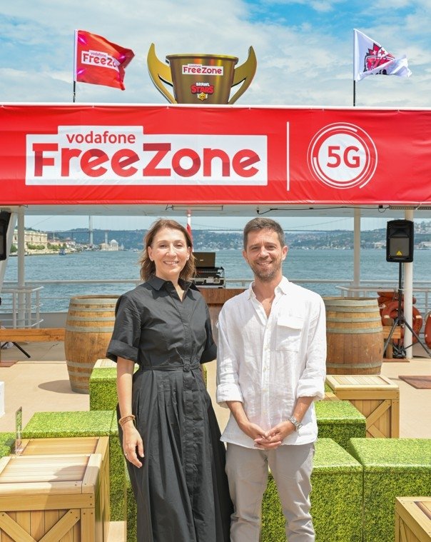 vodafone-freezone-kitalararasi-brawl-stars-turnuvasinda-sampiyon-doner-kebap-takimi-1755325211154.jpg