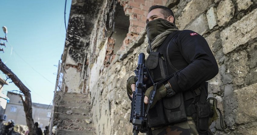 Fırsatçı şebekeye büyük operasyon düzenlendi