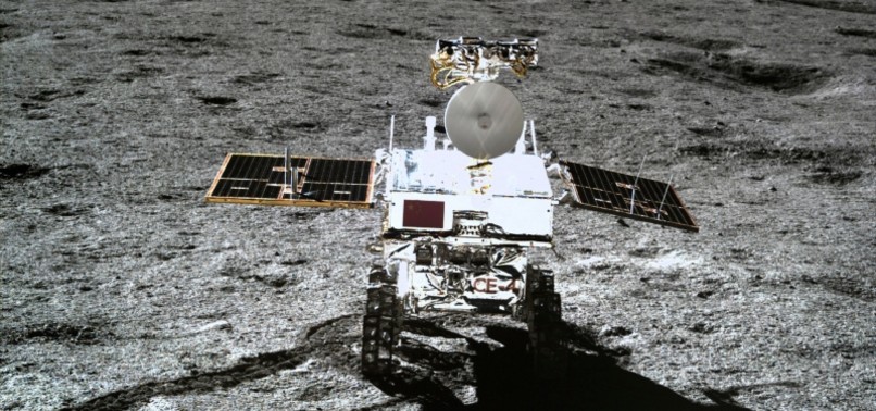 CHINA PLANS TO PICK UP SAMPLES FROM MOON