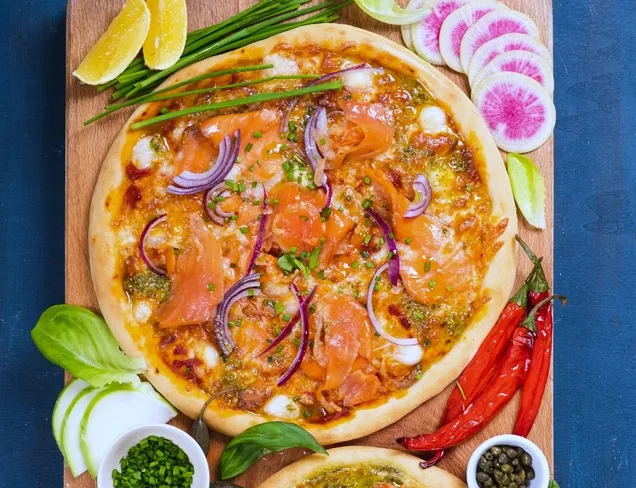 Somon Fümeli Pizza