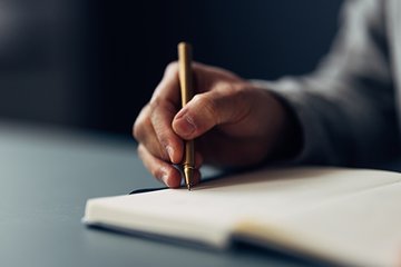 Erdem Bayazıt’ın unutulmaz dizeleri