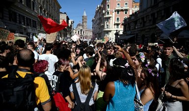 Thousands of Italian students rally to raise awareness about climate change