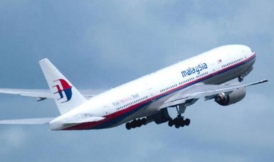 Australia imposes sanctions on 3 people over 'downing' Malaysia Airlines Flight MH17