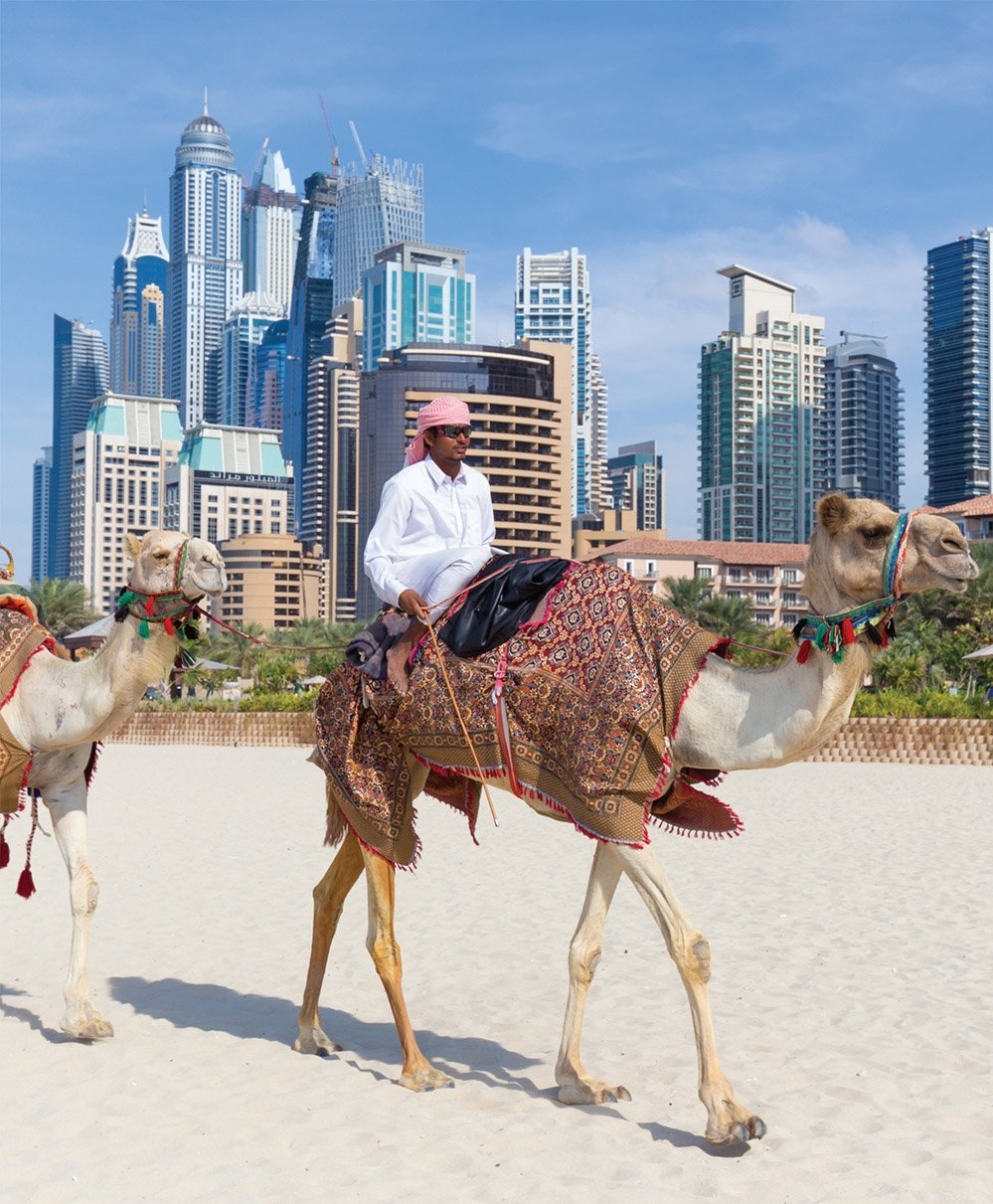 ESQUİRE BEST OF 2017 – ÇÖLDEKİ HAYAL DUBAİ
