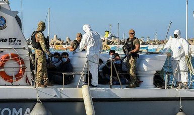 37 rescued after boat carrying Syrian refugees sinks off southeast of Crete