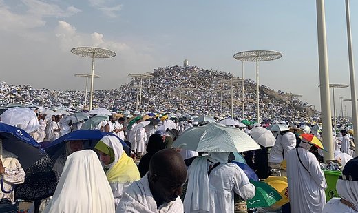 More than 1.8 mln Muslim pilgrims start performing Hajj