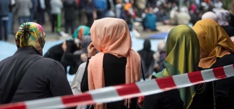 MUSLIM HEADSCARVED WOMEN DISCRIMINATED IN GERMANY