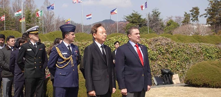 Güney Kore’de 18 Mart Şehitleri Anma Günü dolayısıyla tören düzenlendi