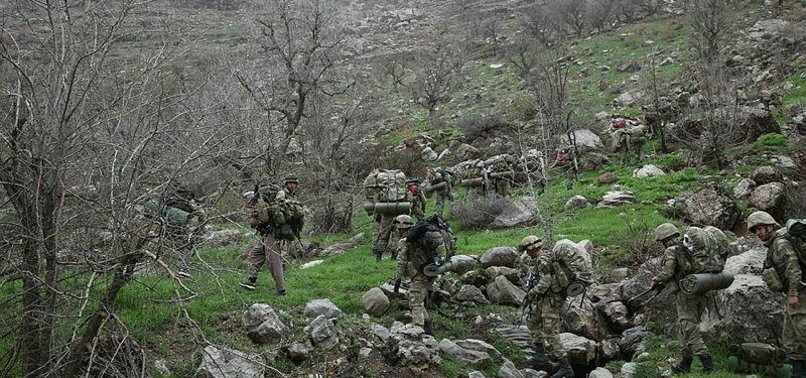 TURKISH ARMY ESTABLISHES BASES IN N. IRAQ