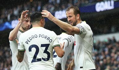 Kane grabs winner as Tottenham edge Crystal Palace