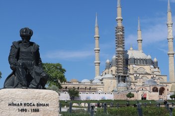 Türk - İslam mimarisinin zirvesi: Selimiye Camii