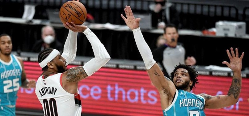 CARMELO ANTHONY HAS 29 AND BLAZERS DOWN HORNETS 123-111