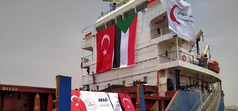 Turkish ship with over 2,400 tons of humanitarian aid reaches Sudan