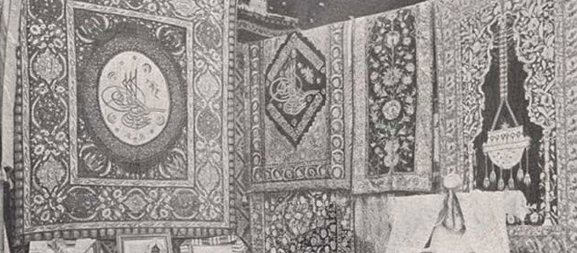 SULTANAHMET’TEKİ GİBİ BİR AT MEYDANI