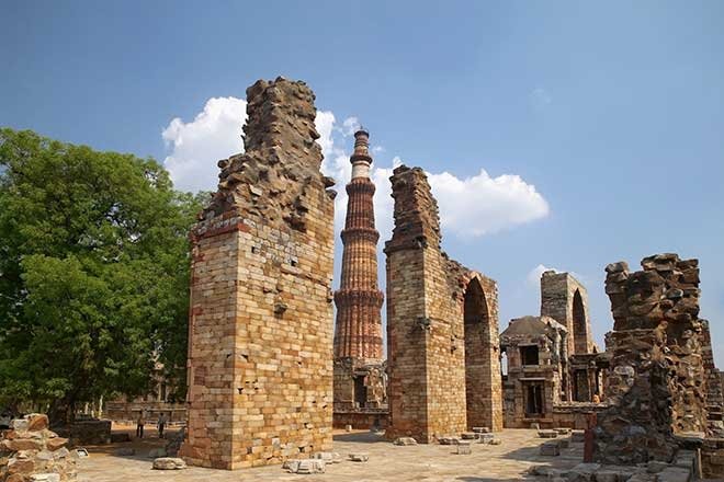 İslâm’ın zafer âbidesi Kutub Minâr