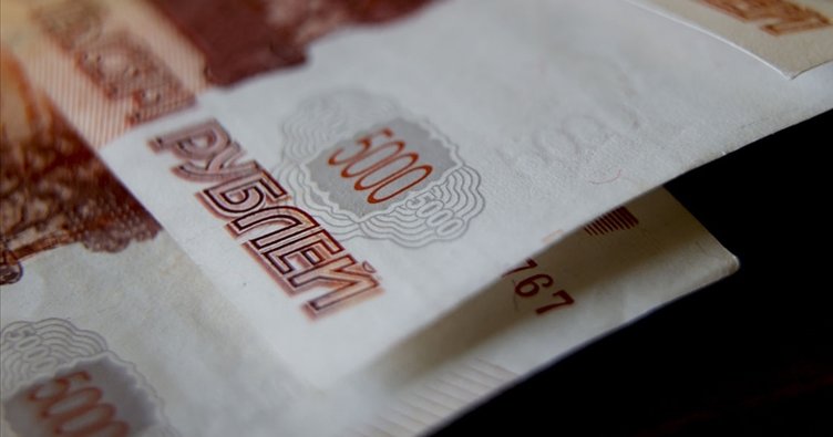 Rusya’nın bütçesi 3,3 trilyon ruble açık verdi