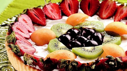 Yaz Meyveli Tart