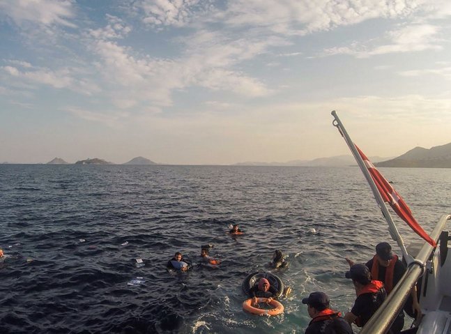Türkiye rescues 204 irregular migrants after illegal Greek pushbacks