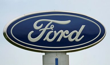 Ford cutting 3,000 white-collar jobs to lower costs