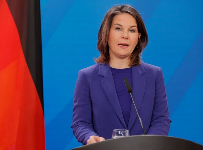 German minister: world has urged Putin not to resort to nuclear threats