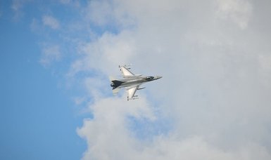 Ukraine says it will receive F-16 fighter jets in 6-7 months