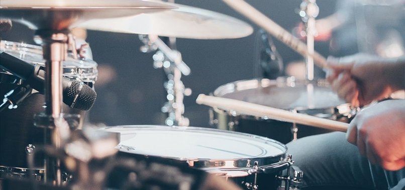 AC/DC rock bands original drummer Colin Burgess dies at 77