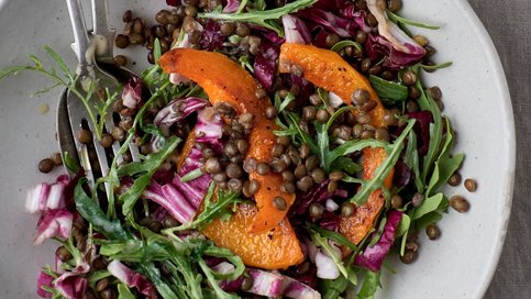 Tahin Soslu Mercimek Salatası