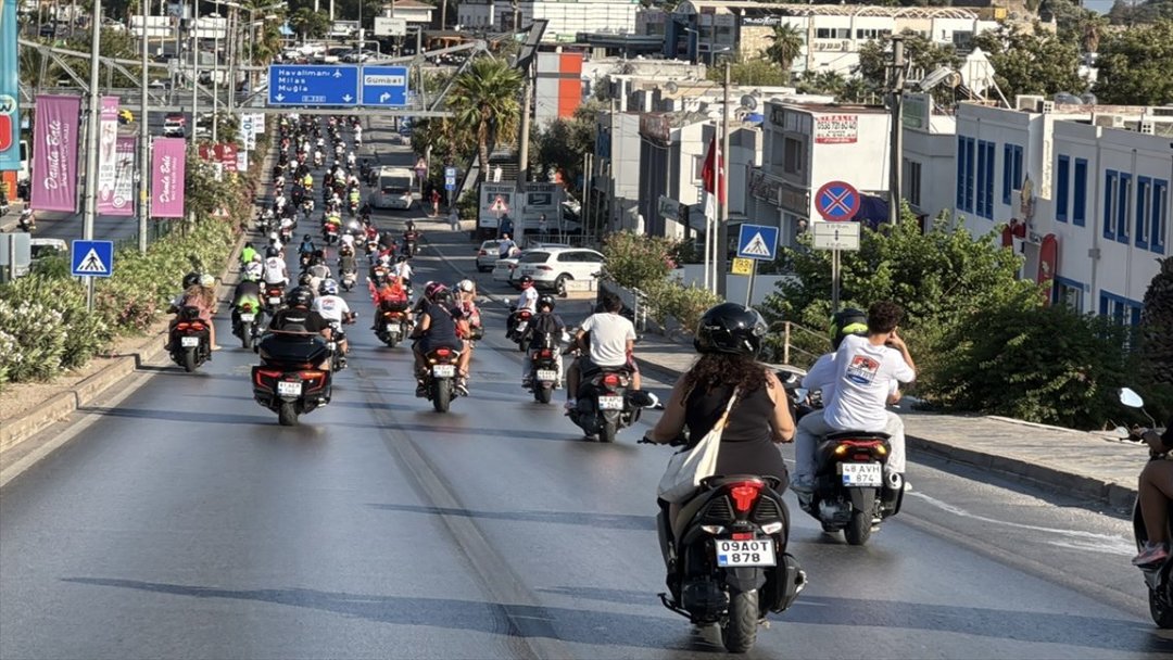 MOTOSİKLETÇİLER BODRUM’DA BULUŞTU