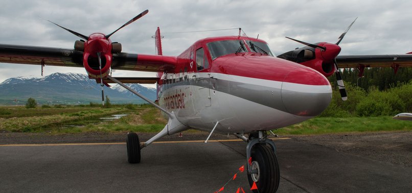 2 KILLED WHEN PLANE HEADED FOR HAWAII CRASHES IN PACIFIC OCEAN OFF NORTHERN CALIFORNIA