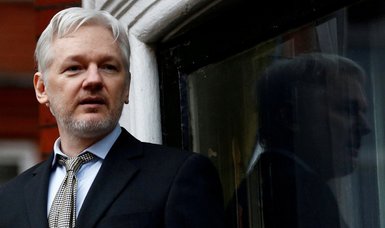 Top world media outlets urge U.S. to halt prosecution of Julian Assange