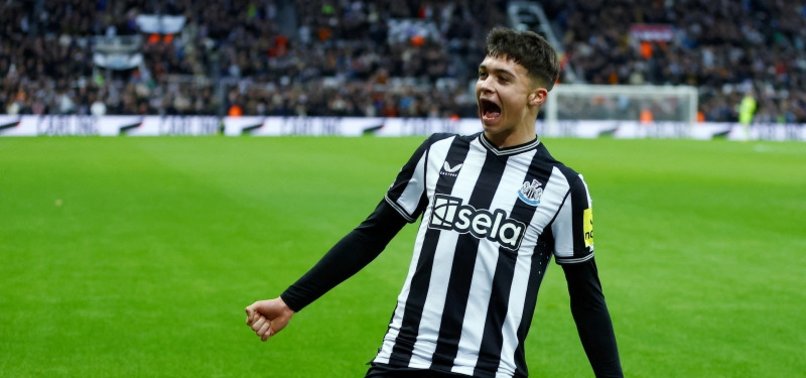NEWCASTLE UNITED END LOSING STREAK WITH A 3-0 WIN OVER 10-MAN FULHAM