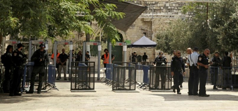 ISRAELI POLICE AGREE TO OPEN ALL AL-AQSA MOSQUE GATES