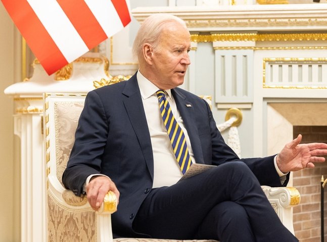 Biden faces calls in Poland to supply F-16s to Ukraine